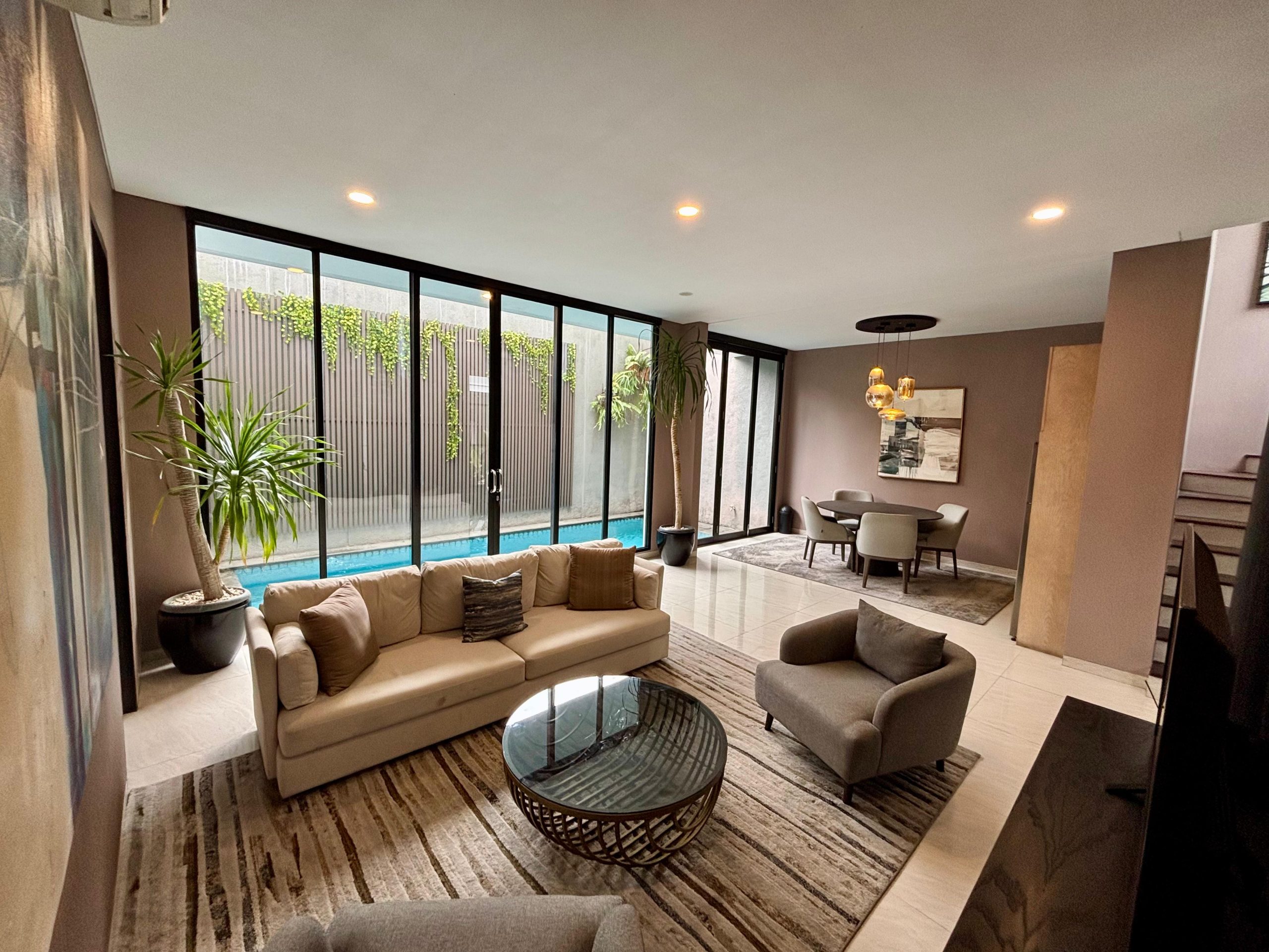 the_residence_townhouse_16.jpg.mp4
